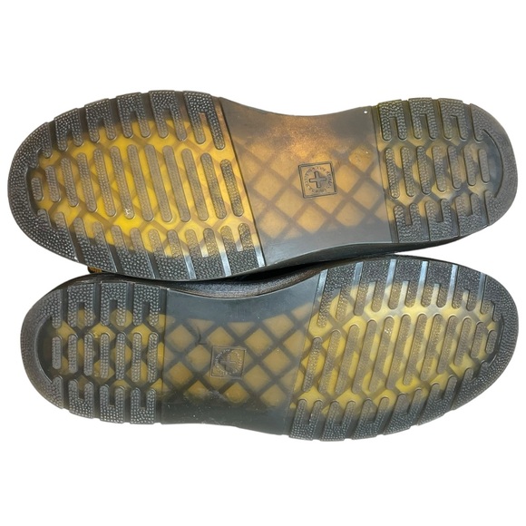 NWOB Women's Dr. Martens Black Patent Leather Combat Boots Full Lace Up Size 7 - Picture 9 of 16